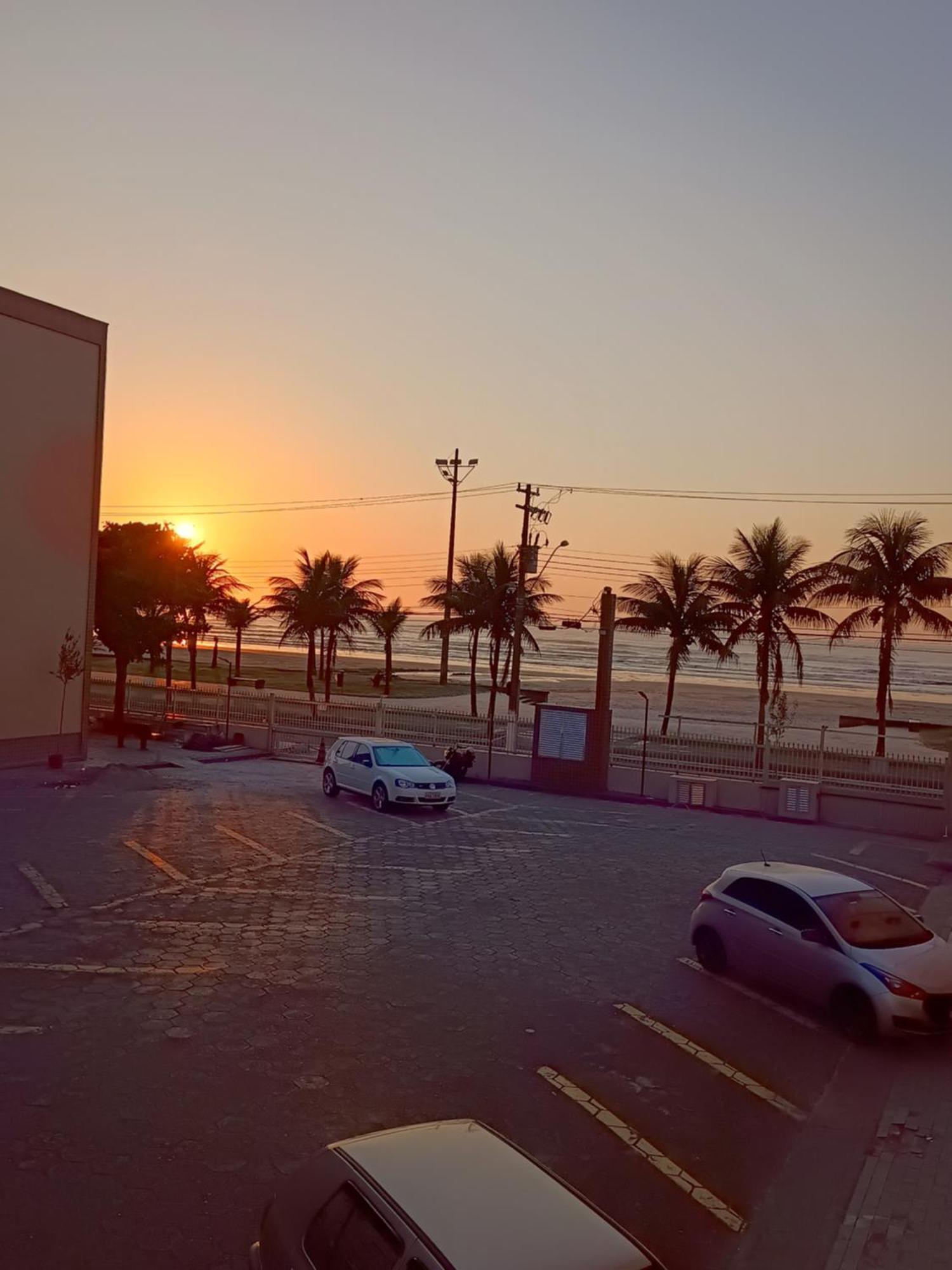 Kitnet Frente Pro Mar Em Vila Caicara, Portaria 24 Hs E Wifi Praia Grande  Esterno foto