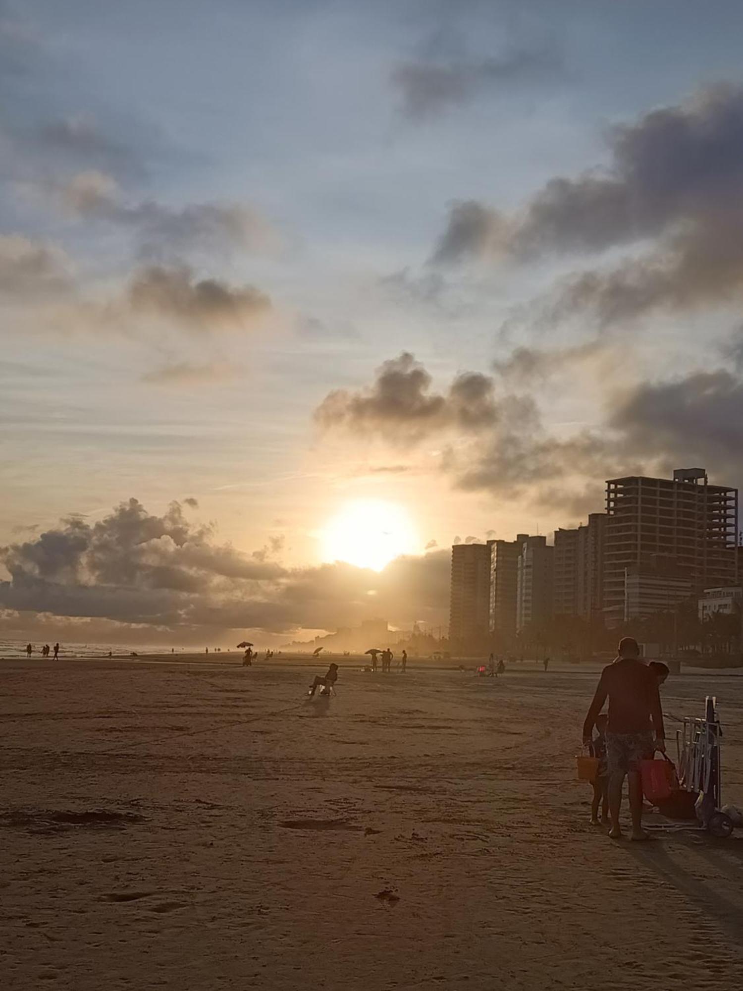 Kitnet Frente Pro Mar Em Vila Caicara, Portaria 24 Hs E Wifi Praia Grande  Esterno foto